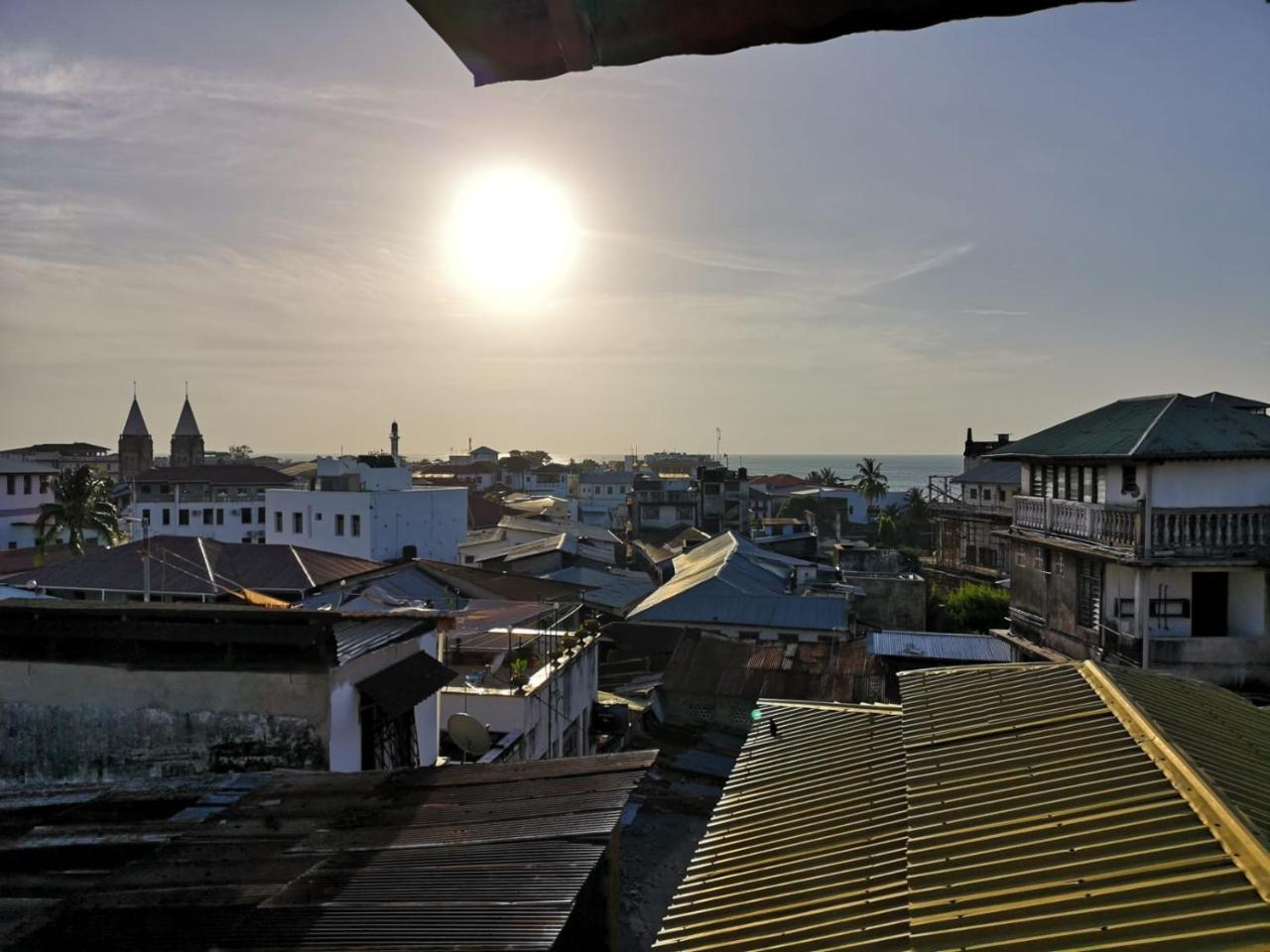 Bottoms Up Vandrerhjem Zanzibar Eksteriør bilde
